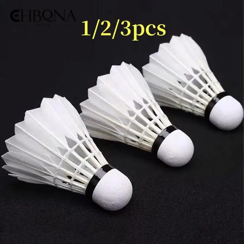 新しい白いガチョウの羽根バドミントンシャトルコック、3個入り - Feather Shuttlecock のレビューと価格