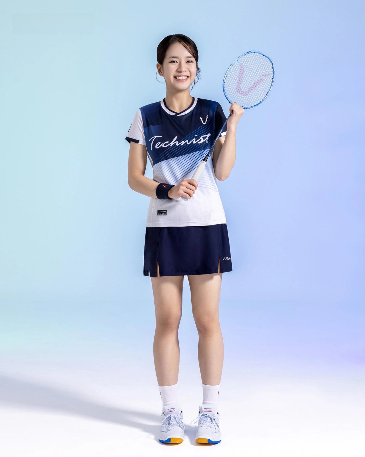 2026 新しいバドミントンスポーツウェア半袖フィットネスト - Badminton Jersey のレビューと価格